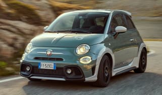 Abarth 695 70th Anniversario - front action