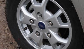 Ford Tourneo Custom wheel detail