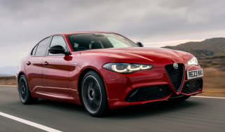 Alfa Romeo Giulia - front