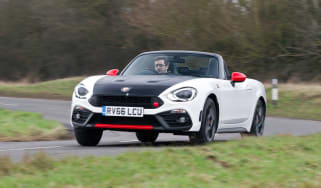 Abarth 124 Spider - front cornering