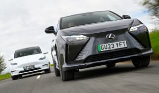 Lexus RZ vs Tesla Model Y - front tracking