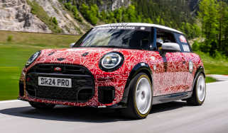 MINI JCW - spyshot front