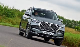 SsangYong Rexton 2021 facelift - front